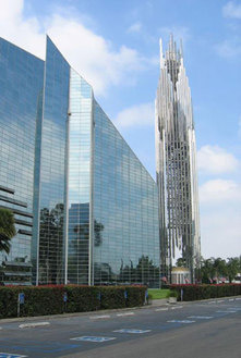 10. Crystal Cathedral (США)